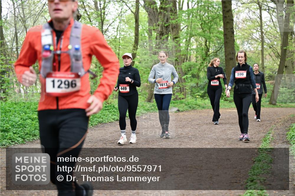 19.04.2026 - Hammer Lauf Dr. Thomas Lammeyer http://msf.ph/oto/9557971 19.04.2026 12:43:06 Laufen 1296, 1613, 1041, 449, 596 meine-sportfotos.de