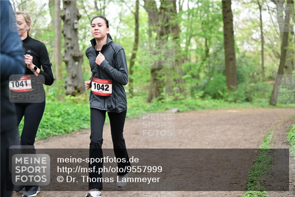 19.04.2026 - Hammer Lauf Dr. Thomas Lammeyer http://msf.ph/oto/9557999 19.04.2026 12:43:10 Laufen 1041, 1042 meine-sportfotos.de