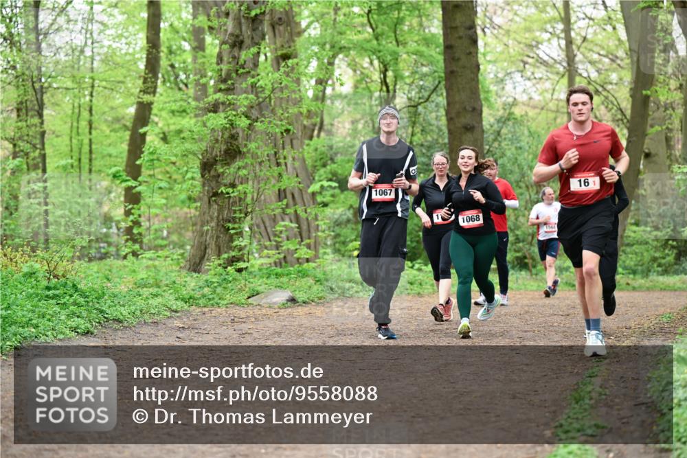19.04.2026 - Hammer Lauf Dr. Thomas Lammeyer http://msf.ph/oto/9558088 19.04.2026 12:43:38 Laufen 1067, 1068, 1568 meine-sportfotos.de