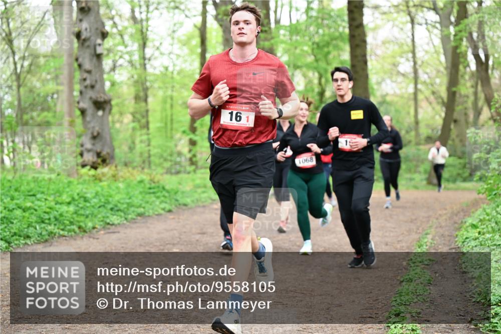 19.04.2026 - Hammer Lauf Dr. Thomas Lammeyer http://msf.ph/oto/9558105 19.04.2026 12:43:40 Laufen 1068 meine-sportfotos.de