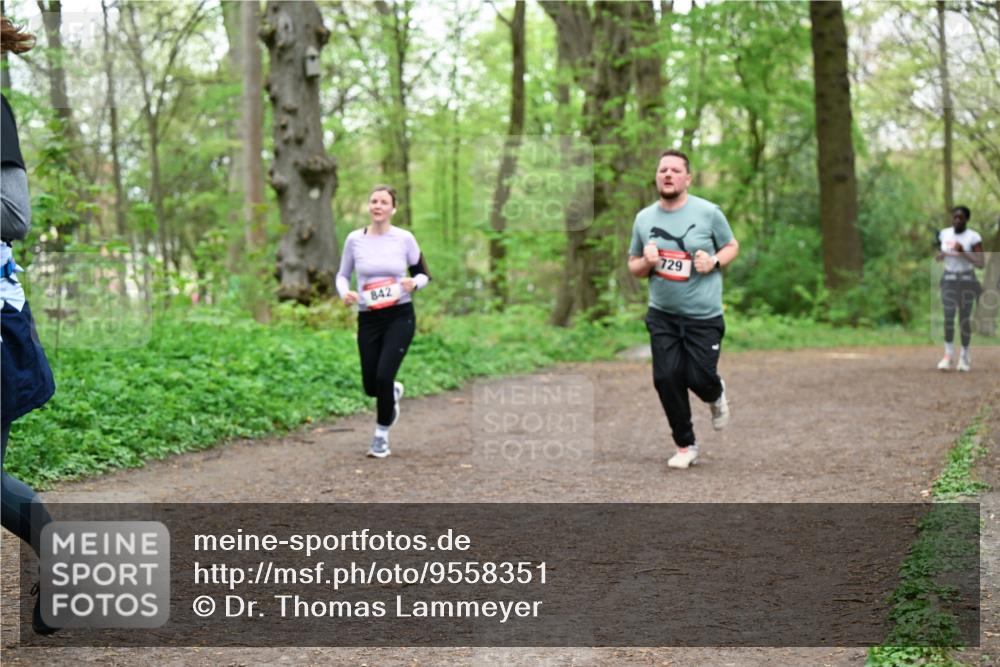 19.04.2026 - Hammer Lauf Dr. Thomas Lammeyer http://msf.ph/oto/9558351 19.04.2026 12:44:26 Laufen 842, 729 meine-sportfotos.de