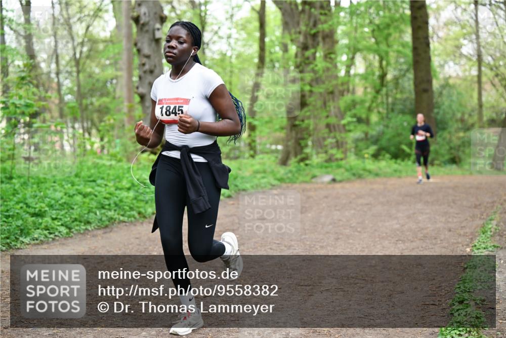19.04.2026 - Hammer Lauf Dr. Thomas Lammeyer http://msf.ph/oto/9558382 19.04.2026 12:44:31 Laufen 1845 meine-sportfotos.de