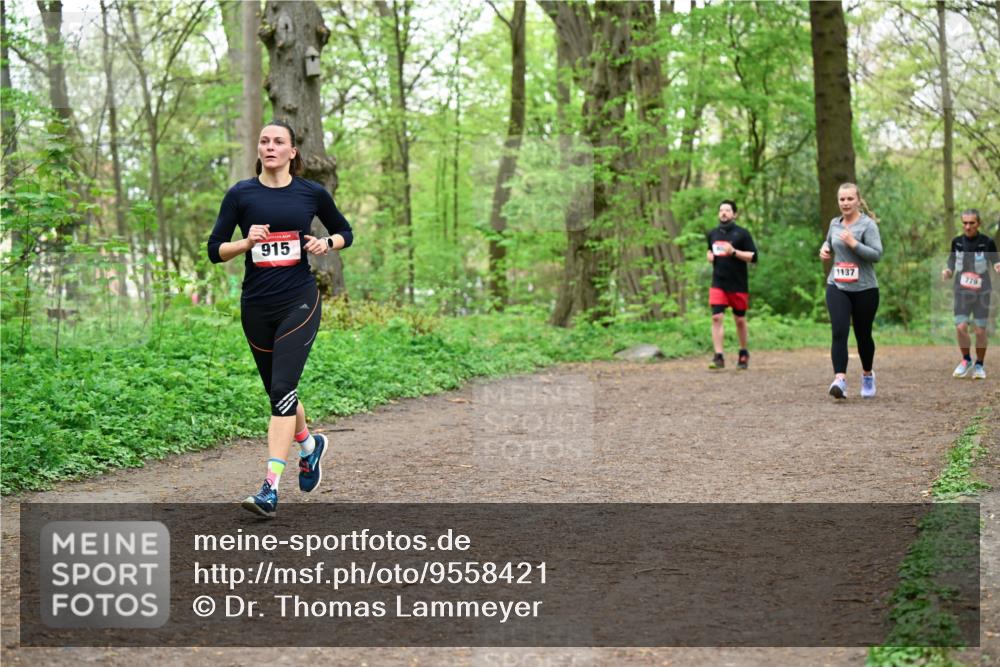 19.04.2026 - Hammer Lauf Dr. Thomas Lammeyer http://msf.ph/oto/9558421 19.04.2026 12:44:37 Laufen 915, 1137 meine-sportfotos.de
