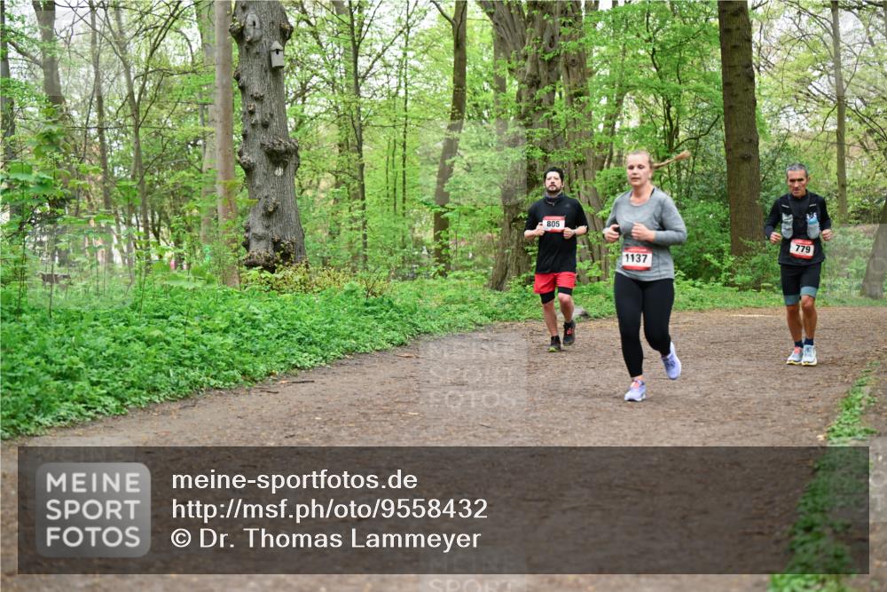 19.04.2026 - Hammer Lauf Dr. Thomas Lammeyer http://msf.ph/oto/9558432 19.04.2026 12:44:39 Laufen 805, 1137, 779 meine-sportfotos.de