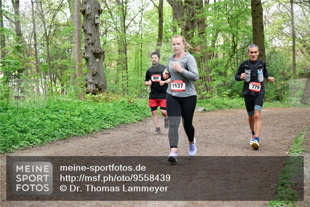19.04.2026 - Hammer Lauf Dr. Thomas Lammeyer http://msf.ph/oto/9558439 19.04.2026 12:44:40 Laufen 805, 1137, 779 meine-sportfotos.de