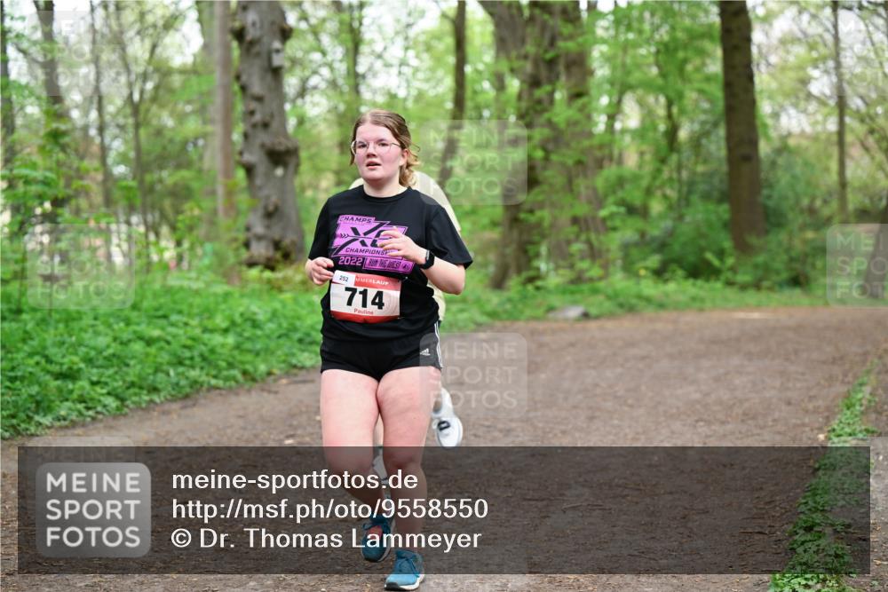 19.04.2026 - Hammer Lauf Dr. Thomas Lammeyer http://msf.ph/oto/9558550 19.04.2026 12:45:01 Laufen 2022, 252, 714 meine-sportfotos.de