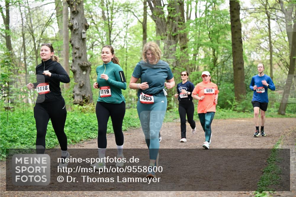 19.04.2026 - Hammer Lauf Dr. Thomas Lammeyer http://msf.ph/oto/9558600 19.04.2026 12:45:19 Laufen 1118, 1119, 689, 1683, 1263, 1184 meine-sportfotos.de