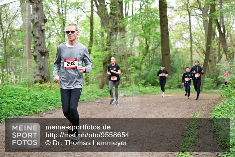 19.04.2026 - Hammer Lauf Dr. Thomas Lammeyer http://msf.ph/oto/9558654 19.04.2026 12:45:30 Laufen 292, 267 meine-sportfotos.de