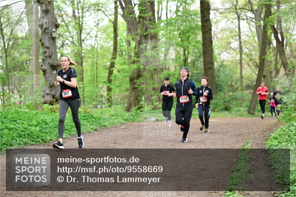 19.04.2026 - Hammer Lauf Dr. Thomas Lammeyer http://msf.ph/oto/9558669 19.04.2026 12:45:32 Laufen 267, 1726, 1833 meine-sportfotos.de