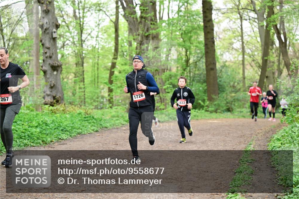 19.04.2026 - Hammer Lauf Dr. Thomas Lammeyer http://msf.ph/oto/9558677 19.04.2026 12:45:33 Laufen 267, 1726, 1833 meine-sportfotos.de