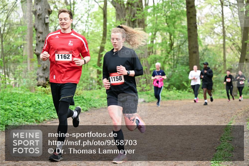 19.04.2026 - Hammer Lauf Dr. Thomas Lammeyer http://msf.ph/oto/9558703 19.04.2026 12:45:40 Laufen 1162, 1158 meine-sportfotos.de