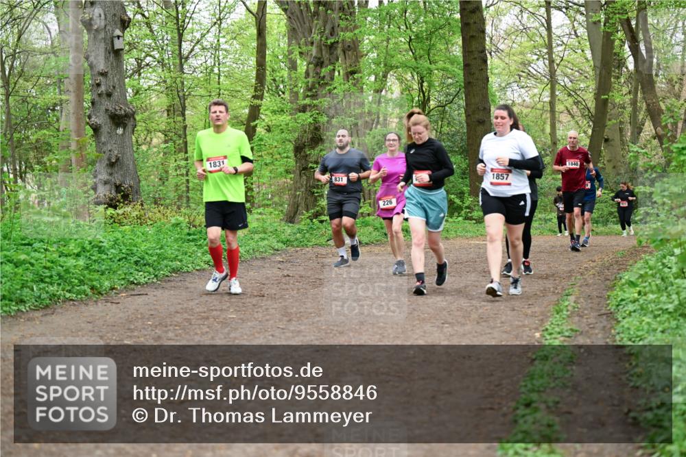 19.04.2026 - Hammer Lauf Dr. Thomas Lammeyer http://msf.ph/oto/9558846 19.04.2026 12:46:11 Laufen 1831, 831, 226, 1857, 1840 meine-sportfotos.de