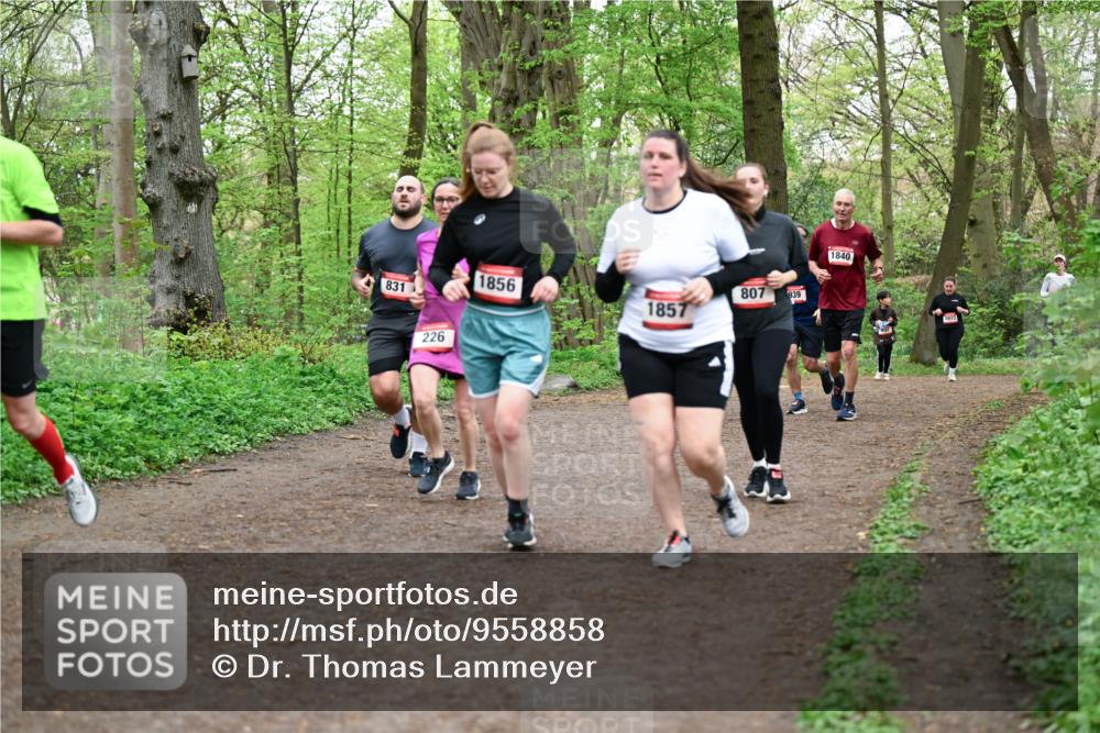 19.04.2026 - Hammer Lauf Dr. Thomas Lammeyer http://msf.ph/oto/9558858 19.04.2026 12:46:13 Laufen 1856, 807, 939, 831, 1857, 226, 1840, 1072 meine-sportfotos.de