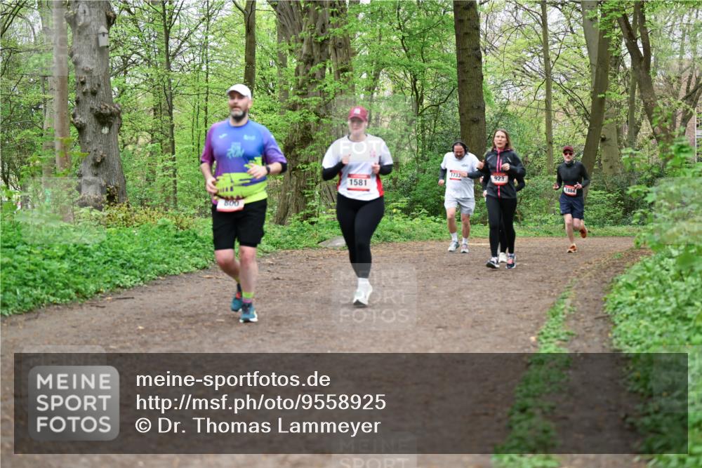 19.04.2026 - Hammer Lauf Dr. Thomas Lammeyer http://msf.ph/oto/9558925 19.04.2026 12:46:27 Laufen 1733, 923, 1581, 800 meine-sportfotos.de