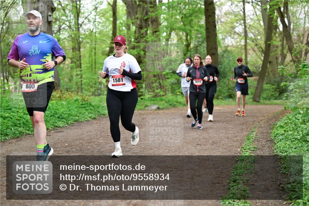 19.04.2026 - Hammer Lauf Dr. Thomas Lammeyer http://msf.ph/oto/9558934 19.04.2026 12:46:28 Laufen 800, 1581, 923, 1064 meine-sportfotos.de