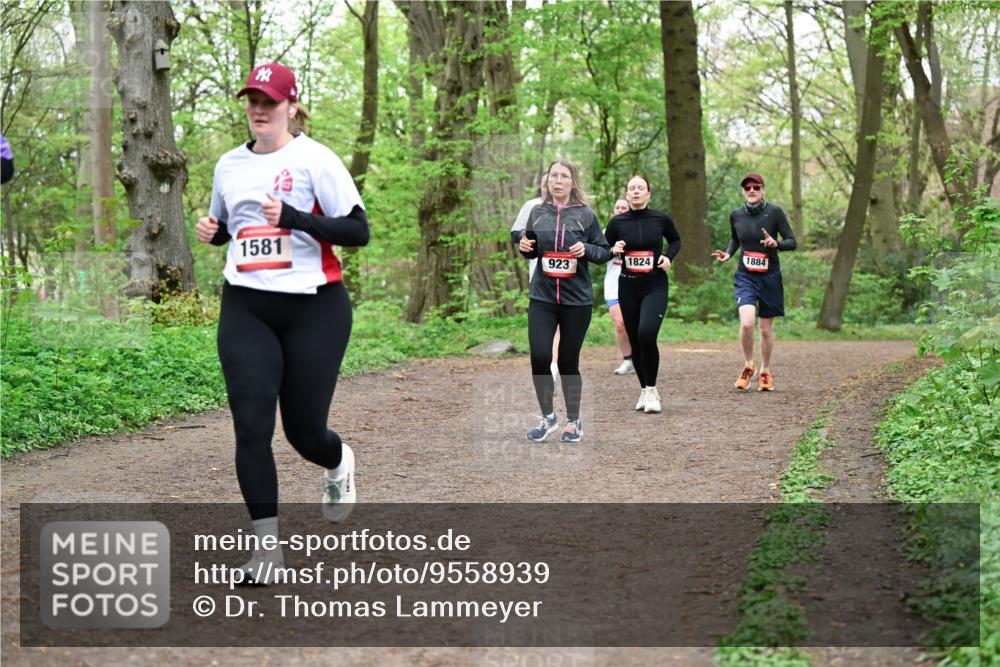 19.04.2026 - Hammer Lauf Dr. Thomas Lammeyer http://msf.ph/oto/9558939 19.04.2026 12:46:29 Laufen 1581, 923, 1884, 1824 meine-sportfotos.de