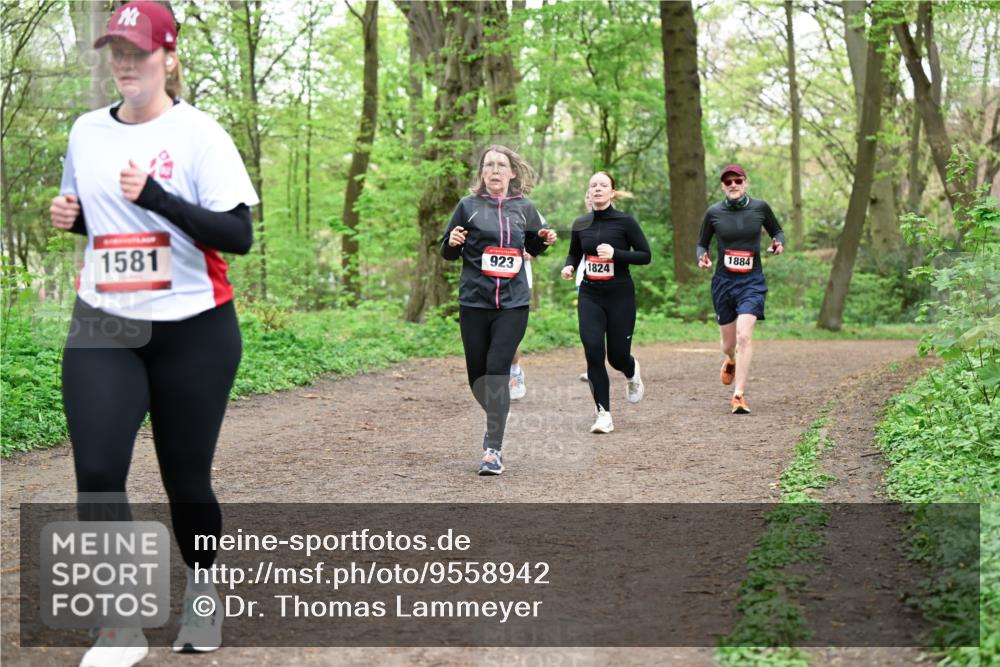 19.04.2026 - Hammer Lauf Dr. Thomas Lammeyer http://msf.ph/oto/9558942 19.04.2026 12:46:30 Laufen 1581, 923, 1824, 1884 meine-sportfotos.de