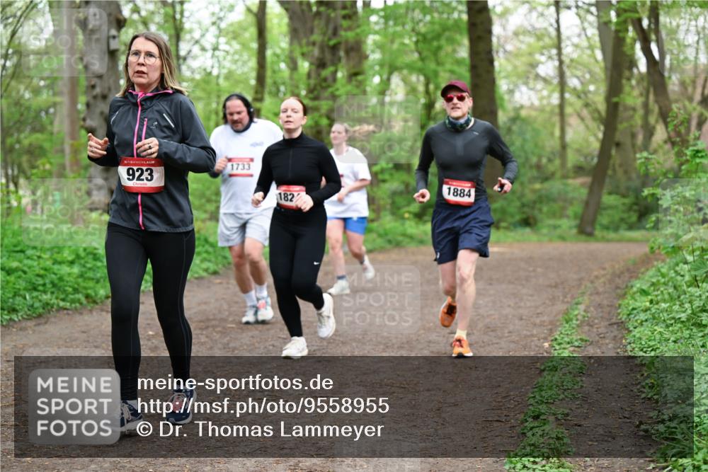 19.04.2026 - Hammer Lauf Dr. Thomas Lammeyer http://msf.ph/oto/9558955 19.04.2026 12:46:31 Laufen 923, 1733, 182, 1884 meine-sportfotos.de