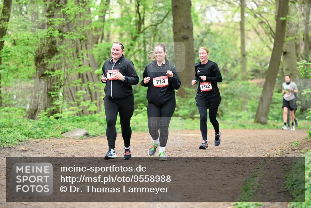 19.04.2026 - Hammer Lauf Dr. Thomas Lammeyer http://msf.ph/oto/9558988 19.04.2026 12:46:42 Laufen 715, 713, 1322 meine-sportfotos.de