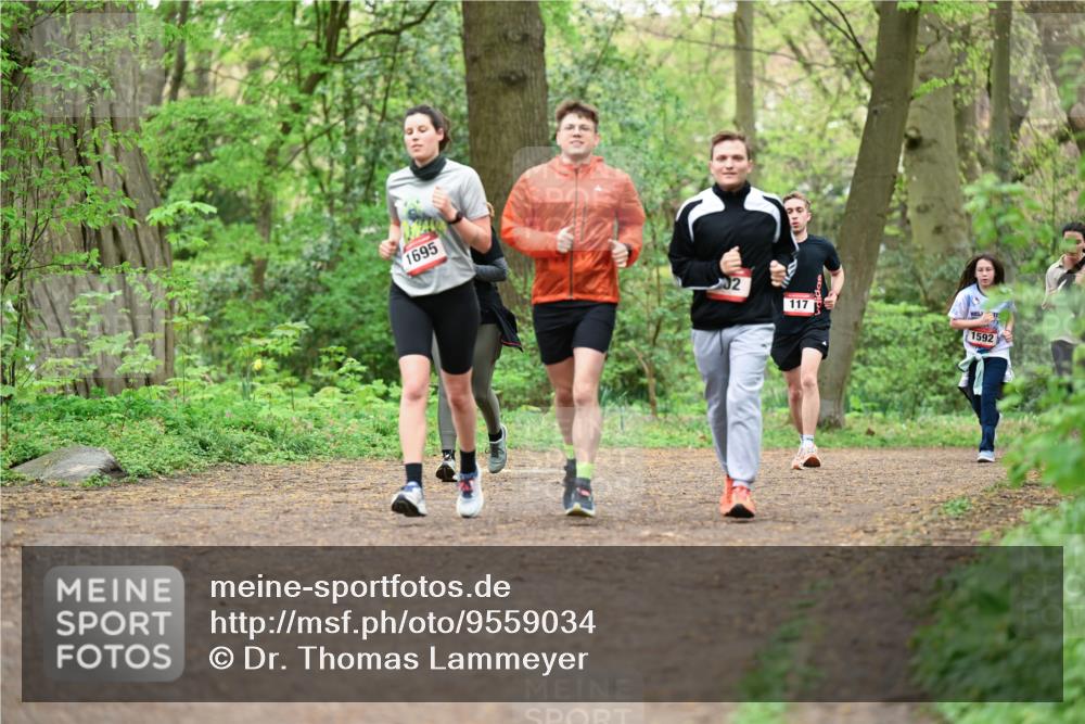 19.04.2026 - Hammer Lauf Dr. Thomas Lammeyer http://msf.ph/oto/9559034 19.04.2026 12:46:48 Laufen 1695, 117, 1592 meine-sportfotos.de