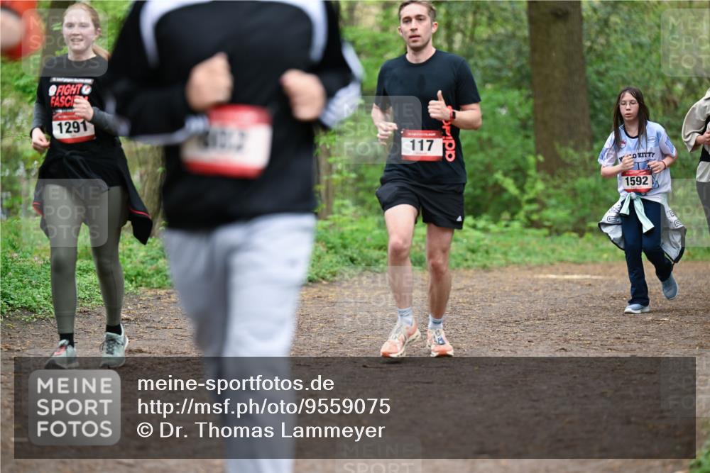 19.04.2026 - Hammer Lauf Dr. Thomas Lammeyer http://msf.ph/oto/9559075 19.04.2026 12:46:53 Laufen 1291, 117, 1592 meine-sportfotos.de