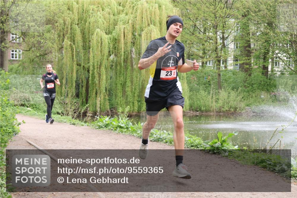 19.04.2026 - Hammer Lauf Lena Gebhardt http://msf.ph/oto/9559365 19.04.2026 12:05:43 Laufen 112, 23, 2 meine-sportfotos.de