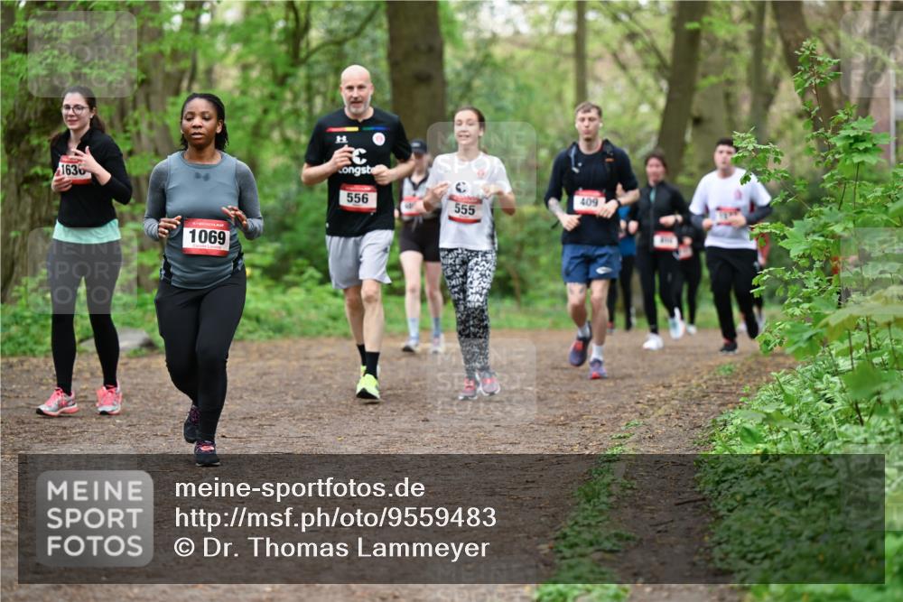 19.04.2026 - Hammer Lauf Dr. Thomas Lammeyer http://msf.ph/oto/9559483 19.04.2026 12:47:54 Laufen 1636, 1069, 556, 555, 409 meine-sportfotos.de