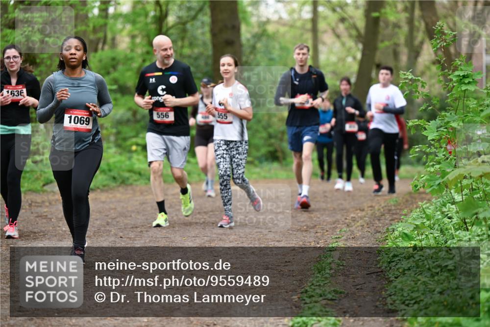 19.04.2026 - Hammer Lauf Dr. Thomas Lammeyer http://msf.ph/oto/9559489 19.04.2026 12:47:54 Laufen 1636, 1069, 556, 555 meine-sportfotos.de