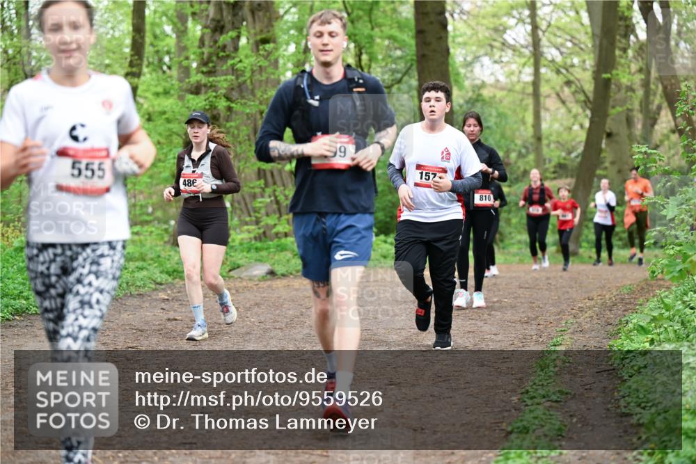 19.04.2026 - Hammer Lauf Dr. Thomas Lammeyer http://msf.ph/oto/9559526 19.04.2026 12:47:58 Laufen 555, 486, 157, 810 meine-sportfotos.de