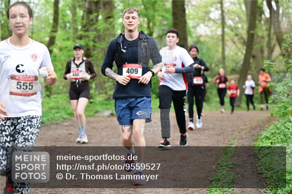 19.04.2026 - Hammer Lauf Dr. Thomas Lammeyer http://msf.ph/oto/9559527 19.04.2026 12:47:58 Laufen 555, 486, 409 meine-sportfotos.de