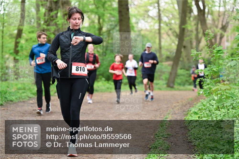 19.04.2026 - Hammer Lauf Dr. Thomas Lammeyer http://msf.ph/oto/9559566 19.04.2026 12:48:03 Laufen 972, 810 meine-sportfotos.de