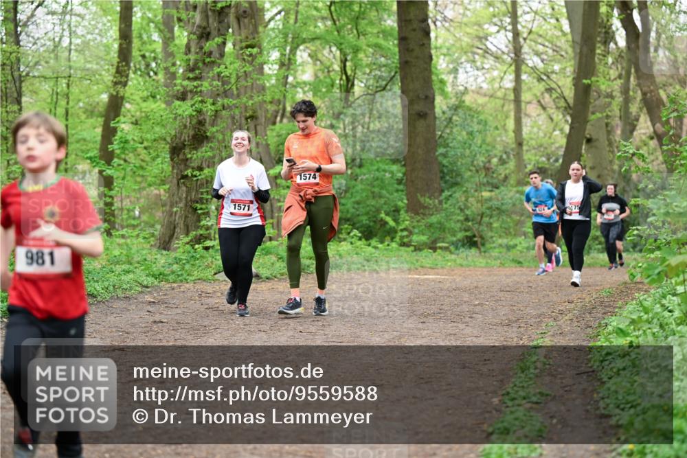 19.04.2026 - Hammer Lauf Dr. Thomas Lammeyer http://msf.ph/oto/9559588 19.04.2026 12:48:06 Laufen 981, 1571, 1574 meine-sportfotos.de