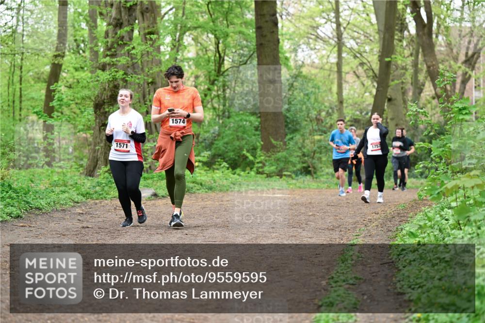 19.04.2026 - Hammer Lauf Dr. Thomas Lammeyer http://msf.ph/oto/9559595 19.04.2026 12:48:07 Laufen 1571, 1574, 1757 meine-sportfotos.de