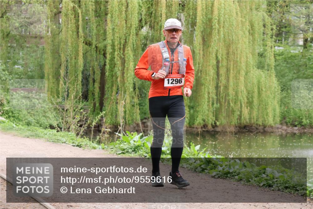 19.04.2026 - Hammer Lauf Lena Gebhardt http://msf.ph/oto/9559616 19.04.2026 12:09:49 Laufen 16, 1296 meine-sportfotos.de