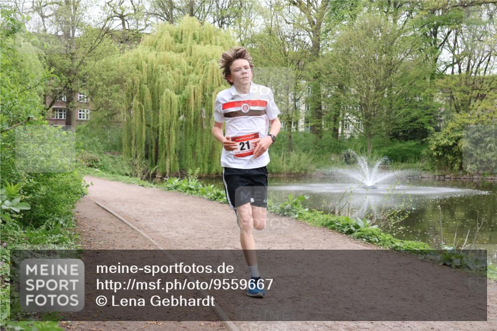 19.04.2026 - Hammer Lauf Lena Gebhardt http://msf.ph/oto/9559667 19.04.2026 12:12:46 Laufen 16, 213 meine-sportfotos.de