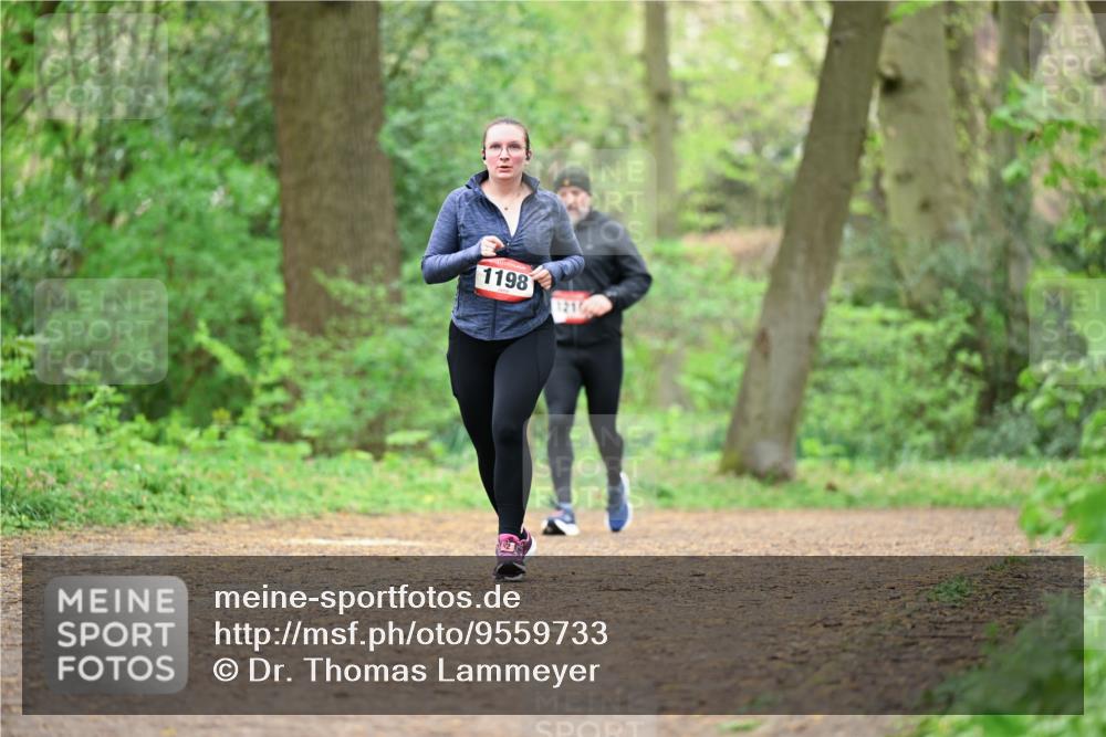 19.04.2026 - Hammer Lauf Dr. Thomas Lammeyer http://msf.ph/oto/9559733 19.04.2026 12:48:26 Laufen 1198, 1216 meine-sportfotos.de