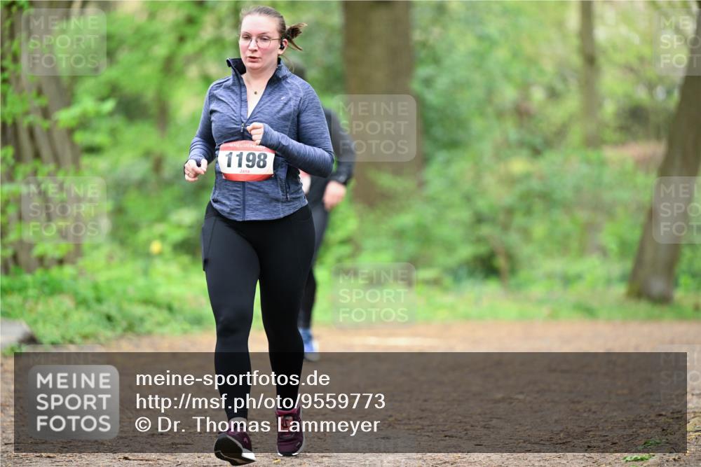 19.04.2026 - Hammer Lauf Dr. Thomas Lammeyer http://msf.ph/oto/9559773 19.04.2026 12:48:30 Laufen 1198 meine-sportfotos.de