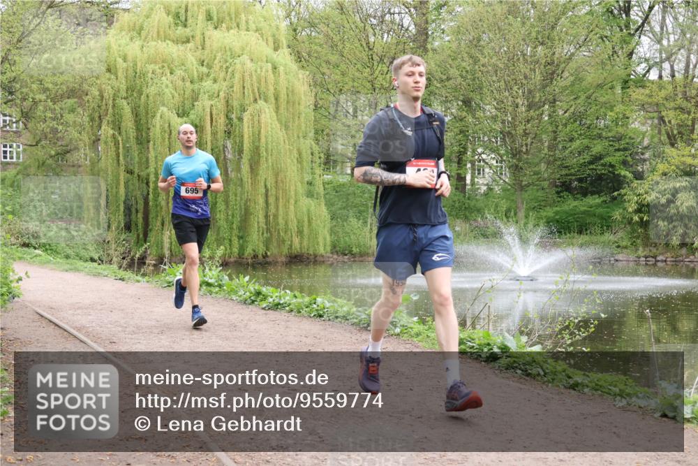 19.04.2026 - Hammer Lauf Lena Gebhardt http://msf.ph/oto/9559774 19.04.2026 12:15:18 Laufen 695, 1996 meine-sportfotos.de