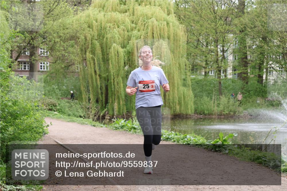 19.04.2026 - Hammer Lauf Lena Gebhardt http://msf.ph/oto/9559837 19.04.2026 12:18:46 Laufen 25, 3 meine-sportfotos.de