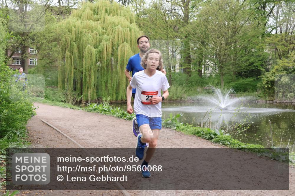 19.04.2026 - Hammer Lauf Lena Gebhardt http://msf.ph/oto/9560068 19.04.2026 12:32:24 Laufen 16, 2 meine-sportfotos.de