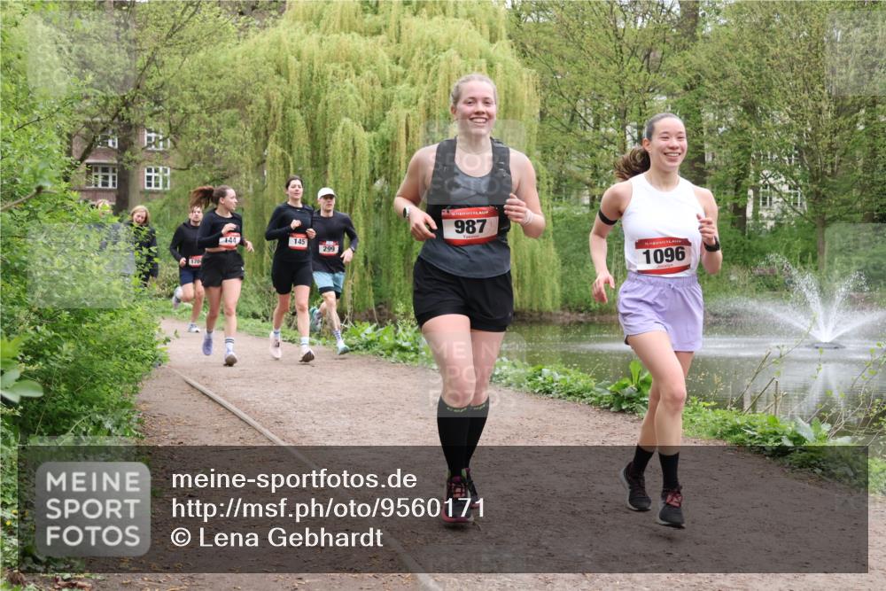 19.04.2026 - Hammer Lauf Lena Gebhardt http://msf.ph/oto/9560171 19.04.2026 12:35:20 Laufen 144, 170, 145, 299, 16, 987, 16, 1096 meine-sportfotos.de