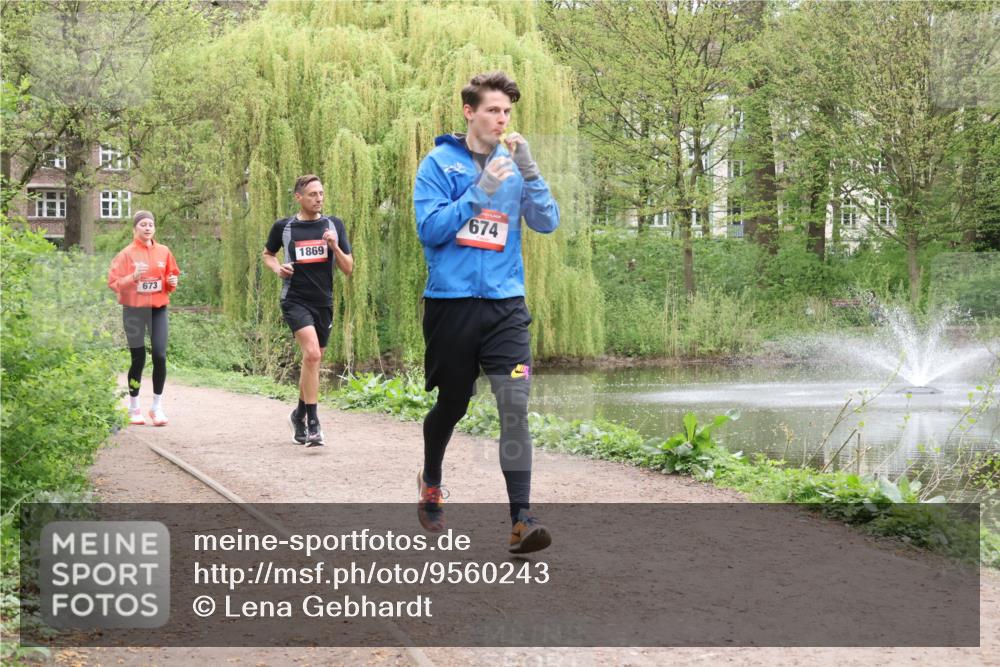 19.04.2026 - Hammer Lauf Lena Gebhardt http://msf.ph/oto/9560243 19.04.2026 12:36:28 Laufen 673, 1869, 674 meine-sportfotos.de