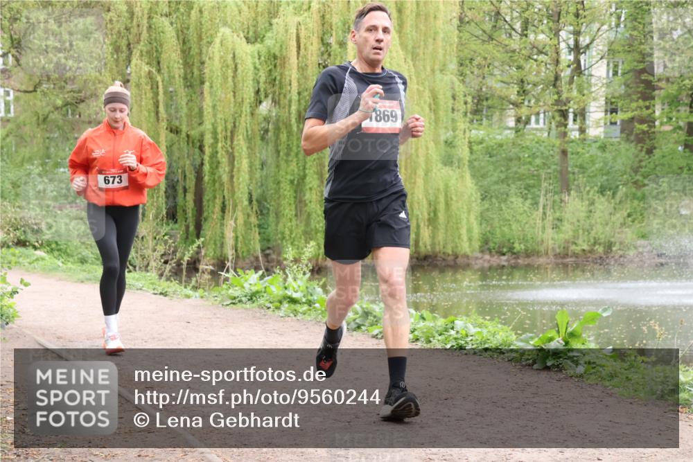 19.04.2026 - Hammer Lauf Lena Gebhardt http://msf.ph/oto/9560244 19.04.2026 12:36:30 Laufen 673, 1869 meine-sportfotos.de
