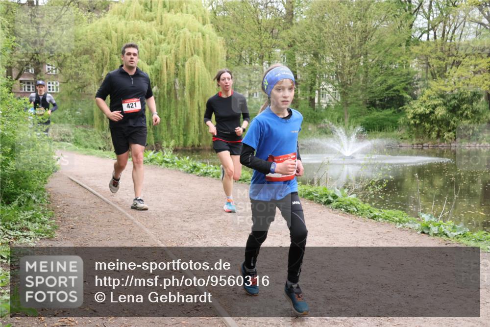 19.04.2026 - Hammer Lauf Lena Gebhardt http://msf.ph/oto/9560316 19.04.2026 12:37:25 Laufen 421, 16 meine-sportfotos.de