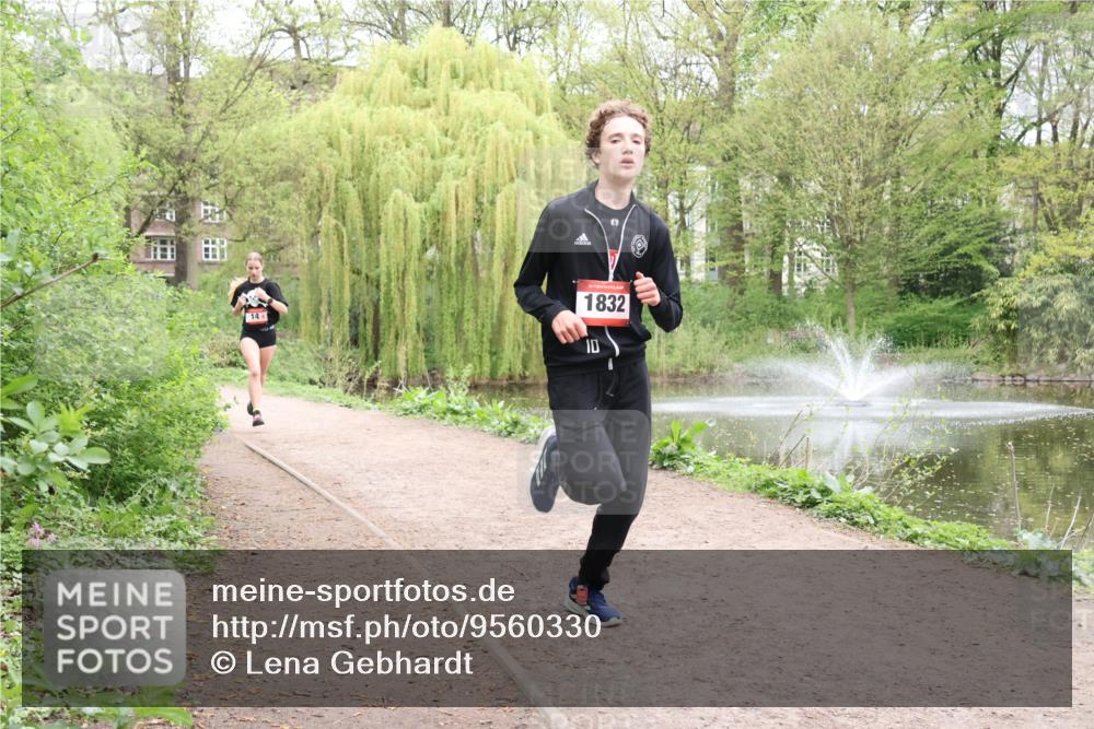19.04.2026 - Hammer Lauf Lena Gebhardt http://msf.ph/oto/9560330 19.04.2026 12:37:33 Laufen 14, 16, 1832, 10 meine-sportfotos.de