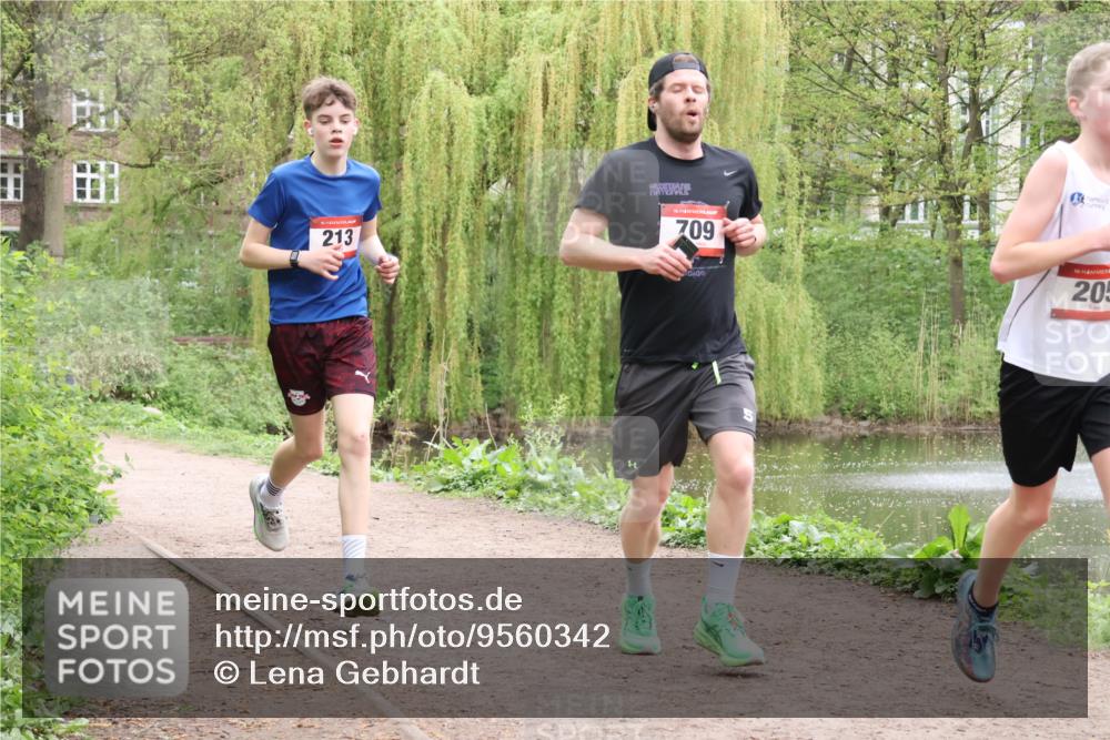 19.04.2026 - Hammer Lauf Lena Gebhardt http://msf.ph/oto/9560342 19.04.2026 12:37:41 Laufen 709, 213, 16, 205 meine-sportfotos.de