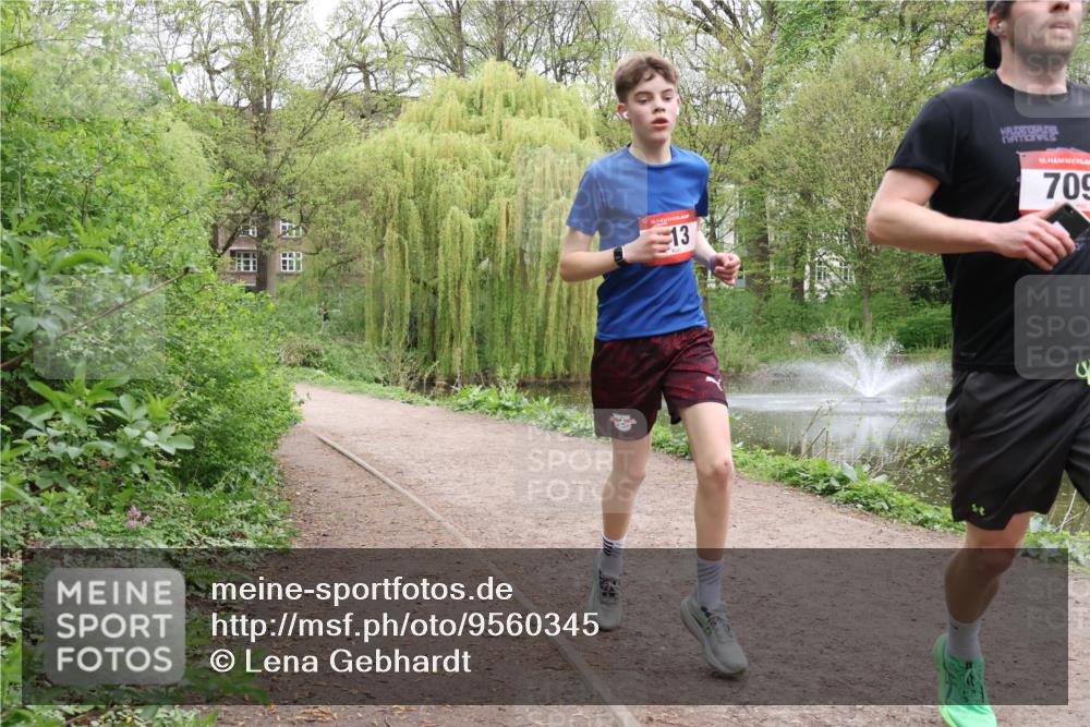 19.04.2026 - Hammer Lauf Lena Gebhardt http://msf.ph/oto/9560345 19.04.2026 12:37:42 Laufen 16, 13, 16, 709 meine-sportfotos.de