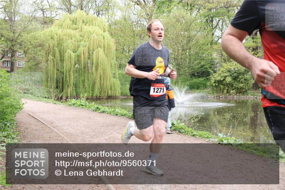 19.04.2026 - Hammer Lauf Lena Gebhardt http://msf.ph/oto/9560371 19.04.2026 12:38:06 Laufen 16, 1271 meine-sportfotos.de