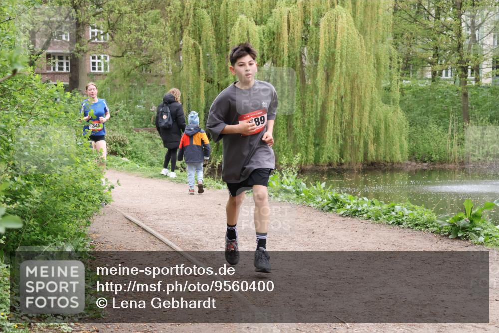 19.04.2026 - Hammer Lauf Lena Gebhardt http://msf.ph/oto/9560400 19.04.2026 12:38:37 Laufen 346, 16, 89 meine-sportfotos.de