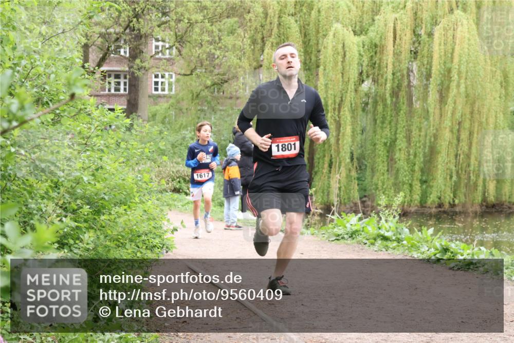 19.04.2026 - Hammer Lauf Lena Gebhardt http://msf.ph/oto/9560409 19.04.2026 12:38:45 Laufen 1617, 1801 meine-sportfotos.de